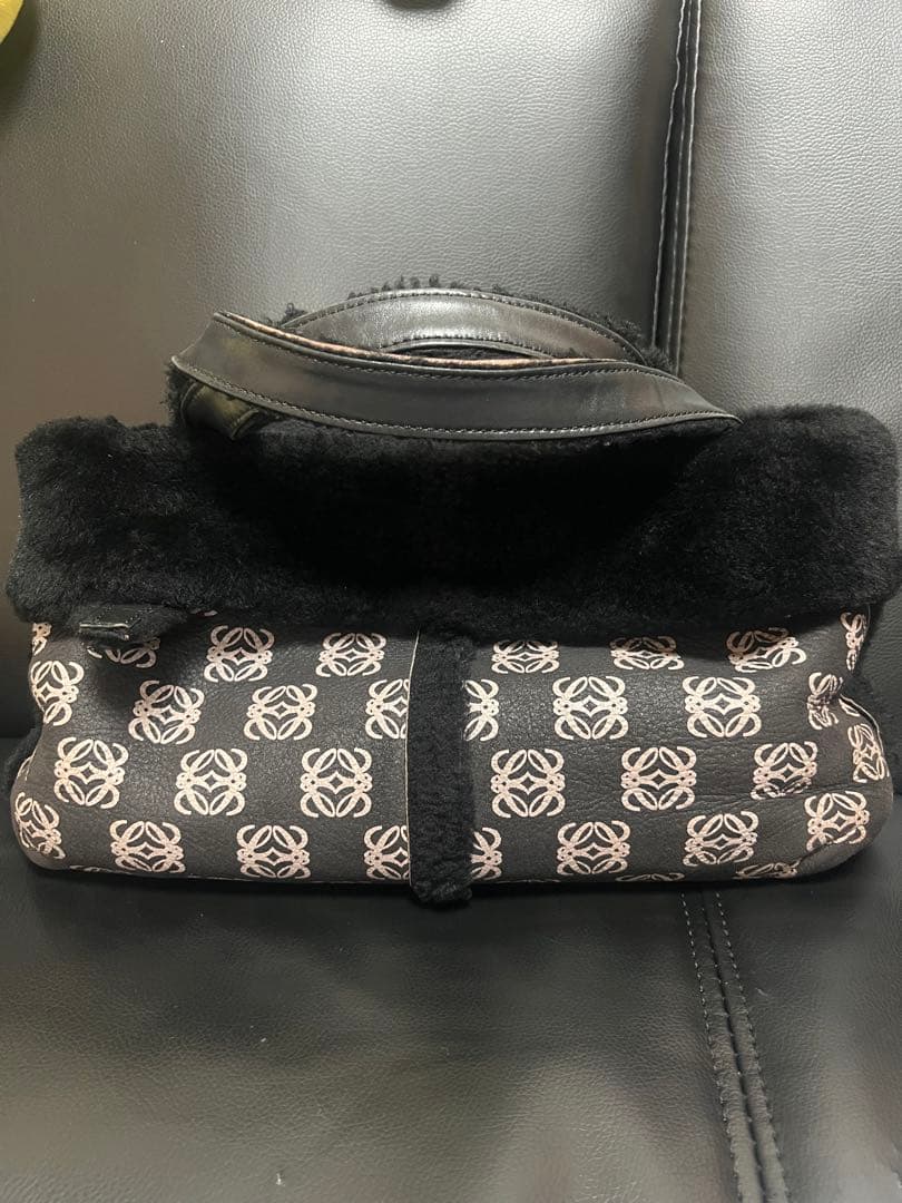 loewe ロエベ ムートン レザー ハンドバッグ 楽天市場】ロエベ ムートン（バッグ・小物・ブランド雑貨）の通販