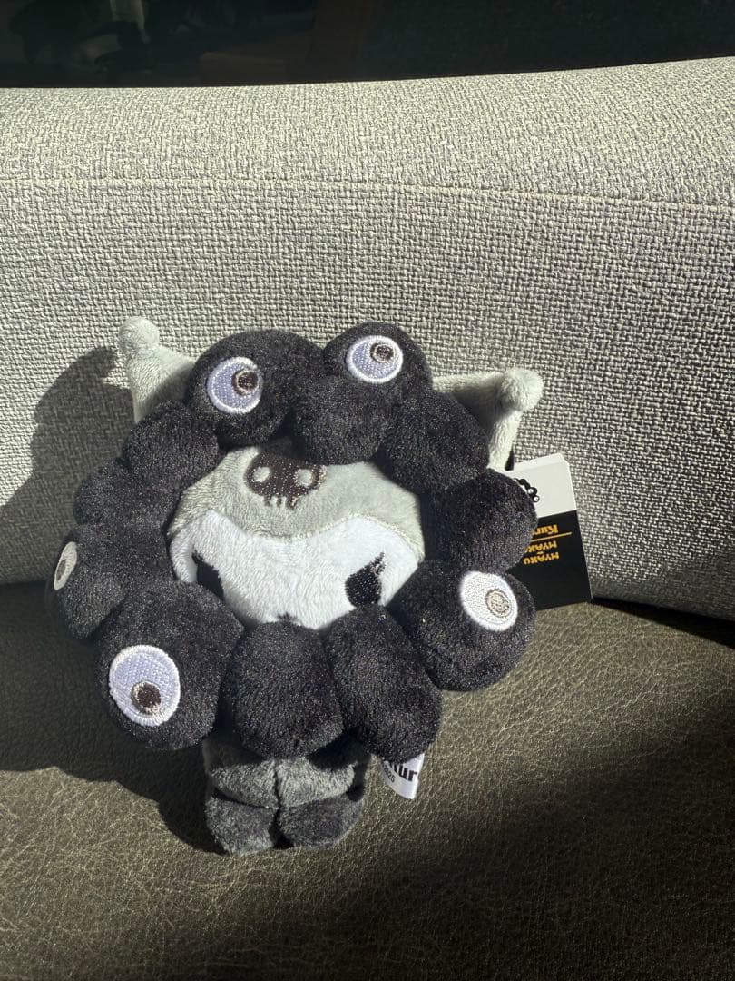 万博　黒ミャクミャク　クロミ　なりきり　カラビナ　BC ミャクミャク　新品 会場限定 クロミ カラビナ付 ミャクミャク なりきり ぬいぐるみ 万博