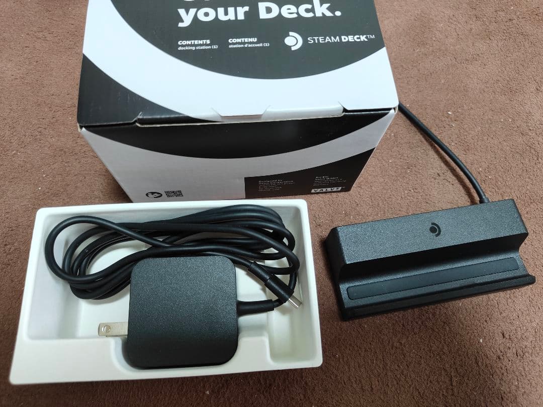 Steam Deck Dock 純正 Valve スチームデック ドック Steam Deck公式ドックの全体画像が公開