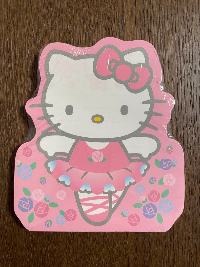レア♡サンリオ♡キティ 海外限定 バレリーナ ダイカットメモ 2001年